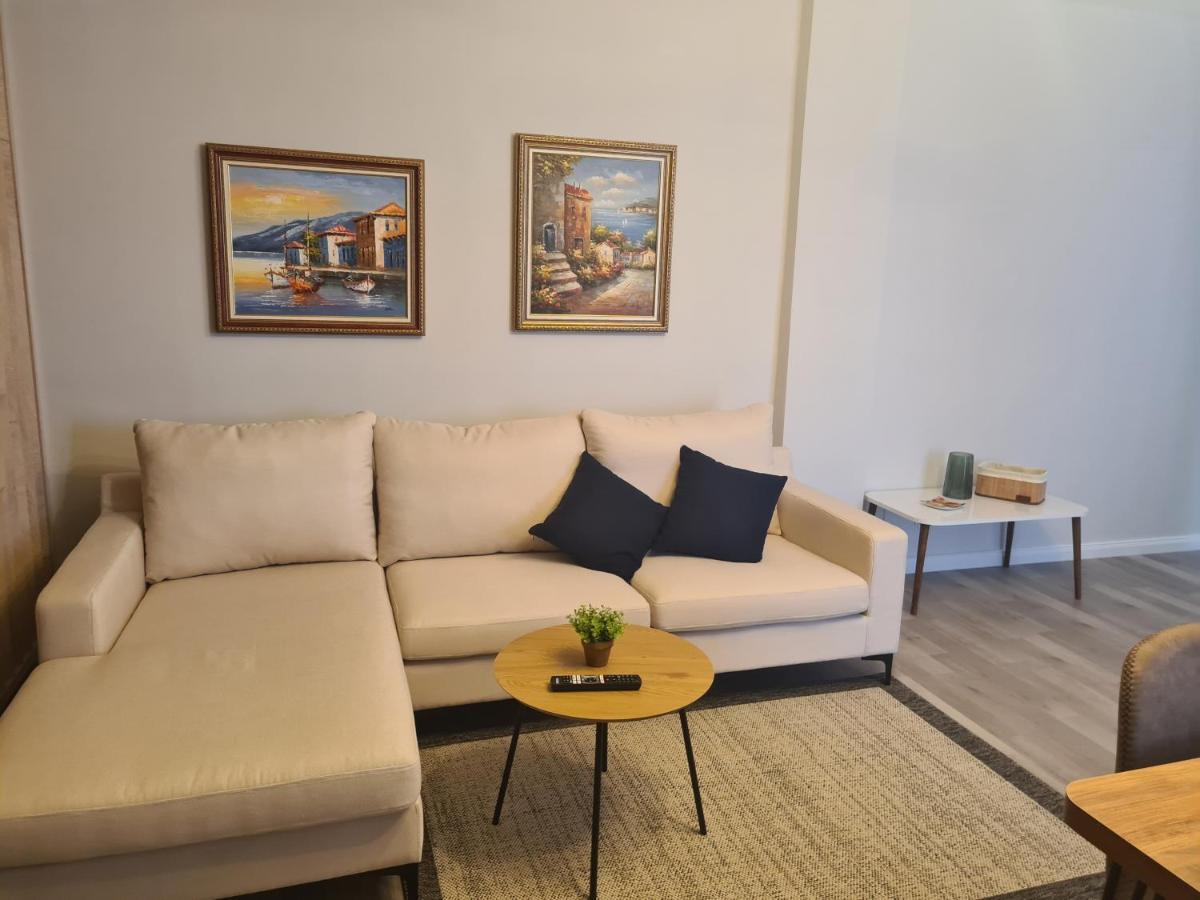Old Beach Apartment Vlora Екстериор снимка